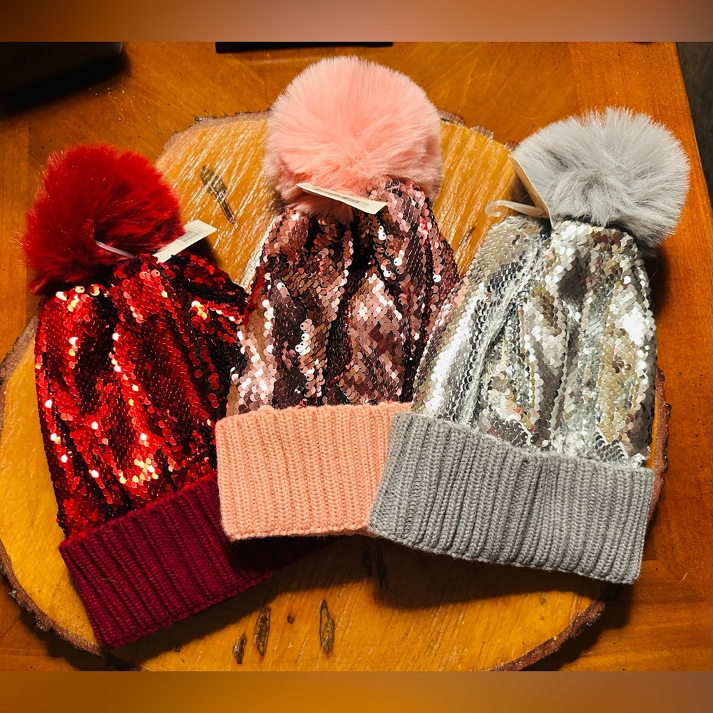 Boutique Ella’s Sequin Beanie NWT